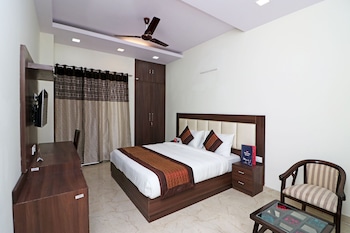 sks premier golf course road