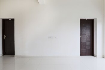 hotel o black pearl residency