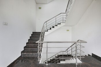 hotel o black pearl residency