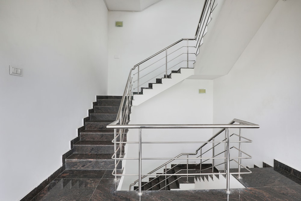 hotel o black pearl residency