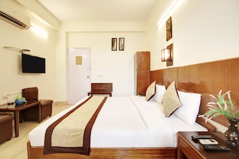 hotel marks