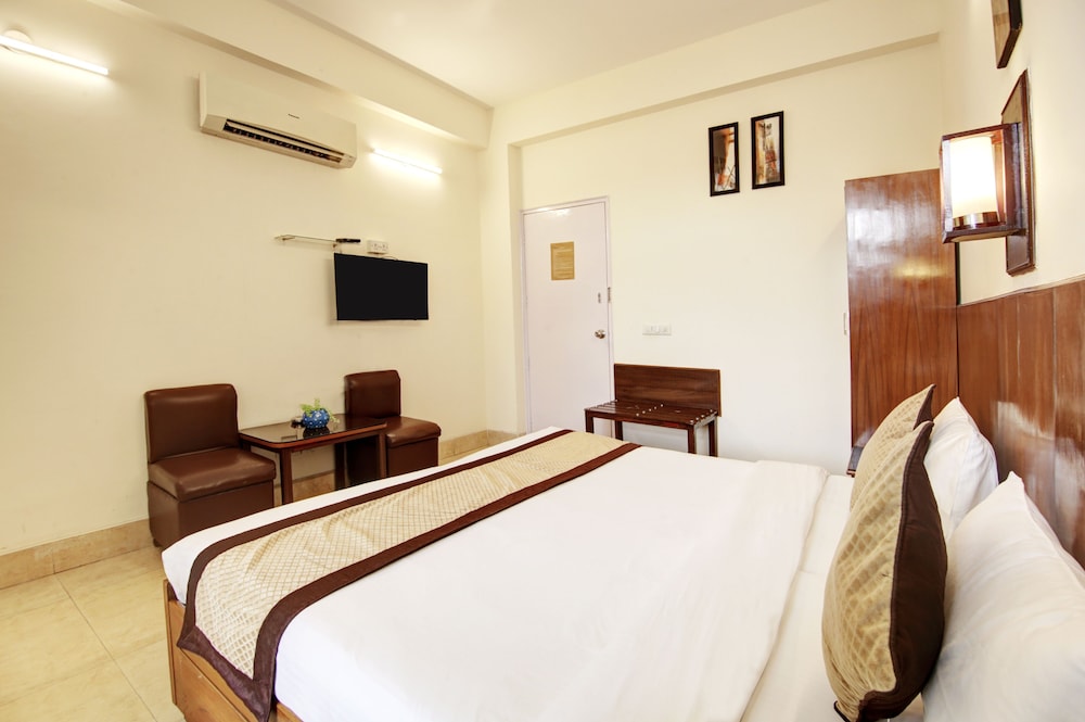 hotel marks