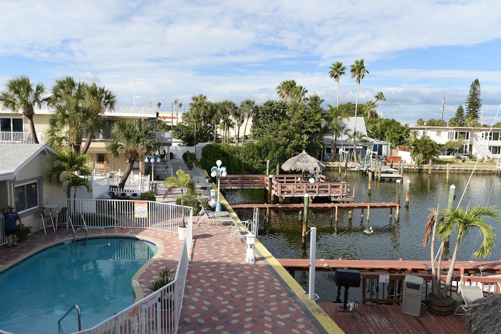 bay palms waterfront resort hotel and marina