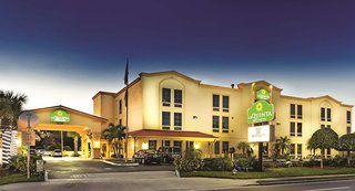 La Quinta Inn & Suites By Wyndham St. Petersburg Northeast,St. Petersburg>>St. Pete Beach,3 star