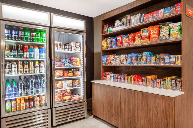 la quinta inn and suites by wyndham st petersburg northeast