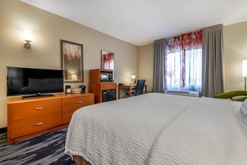 fairfield inn and suites holiday tarpon springs
