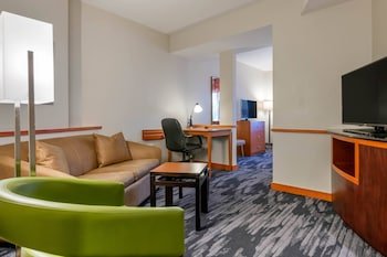 fairfield inn and suites holiday tarpon springs