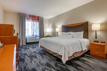 fairfield inn and suites holiday tarpon springs