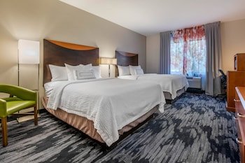 fairfield inn and suites holiday tarpon springs