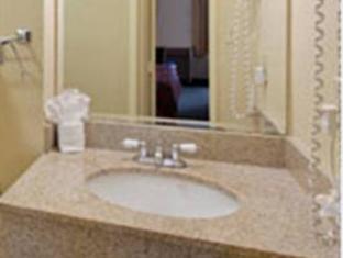 the oceanfront viking motel