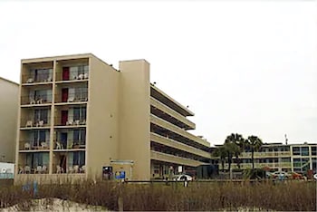 the oceanfront viking motel