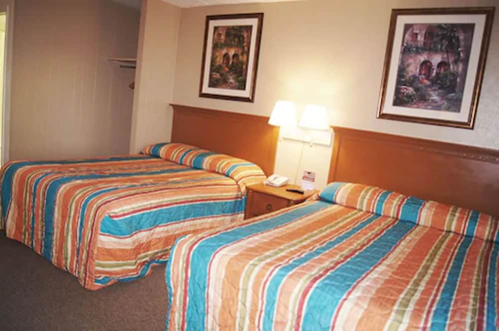 the oceanfront viking motel