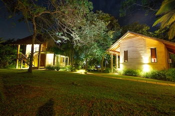 Palm Paradise Cabanas,Nuwara Eliya>>Morakatiyara,3 star