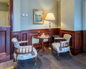 Earls Court House Hotel,Killarney>>County Kerry,4 star