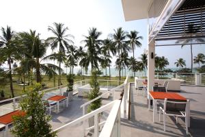 kantary beach hotel villas and suites khao lak