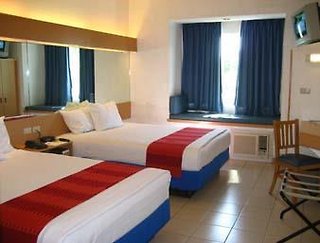 Microtel By Wyndham Eagle Ridge,Batangas City>>Amadeo,3 star
