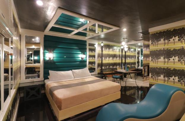 victoria court san fernando pampanga