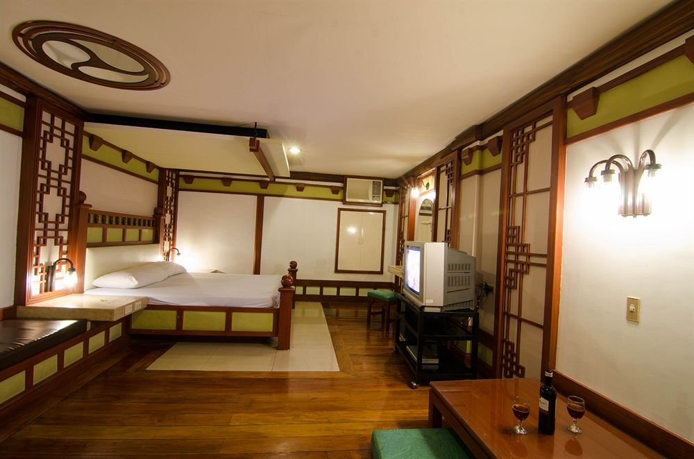 victoria court san fernando pampanga