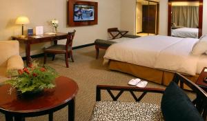 Cacique Inacayal Lake & Spa Hotel,San Carlos De Bariloche>>Rio Negro,4 star