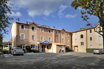 brit hotel essentiel millau