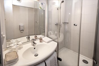 brit hotel essentiel millau