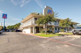 Studio 6 Grand Prairie, Tx,Dallas>>Arlington,2 star