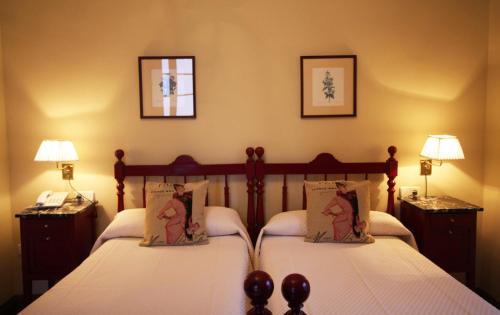 Hotel Casona Del Busto,Oviedo>>Asturias,3 star