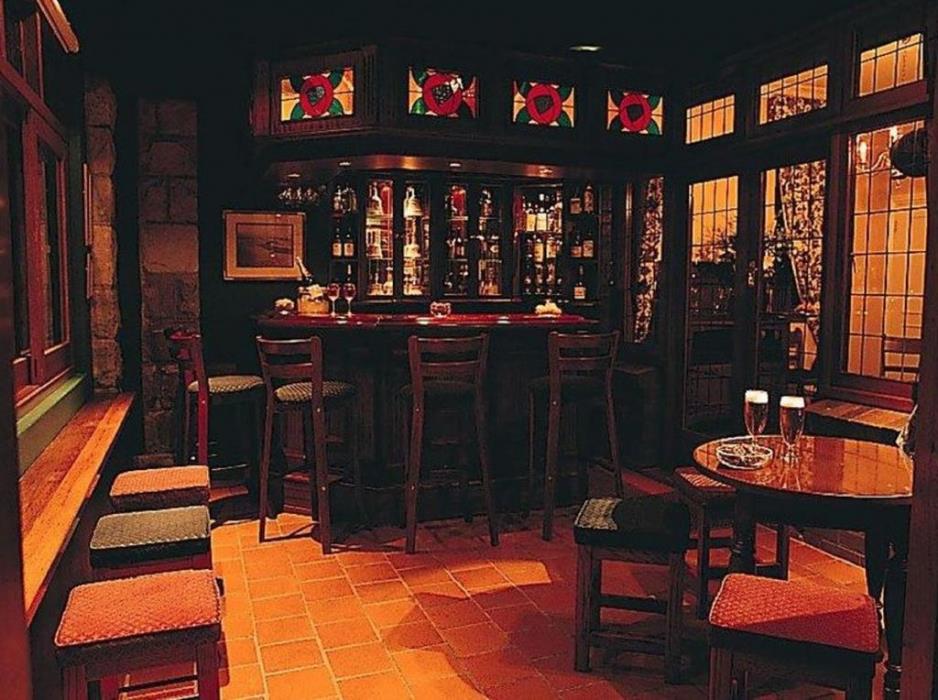 Ridgeview Lodge,Durban>>Berea,4 star