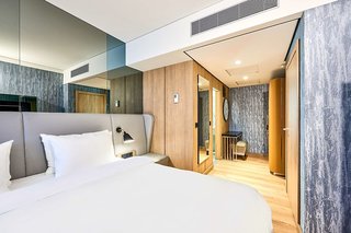 Radisson Blu Hotel, Kyiv City Centre,Kyiv>>Kyiliv,5 star