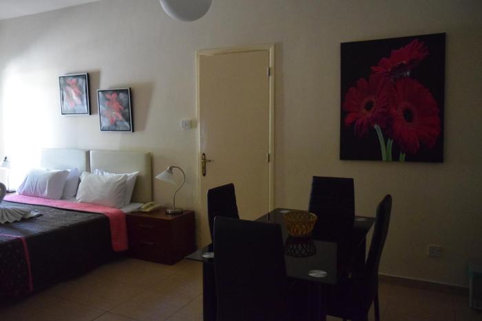 anna hotel apartments