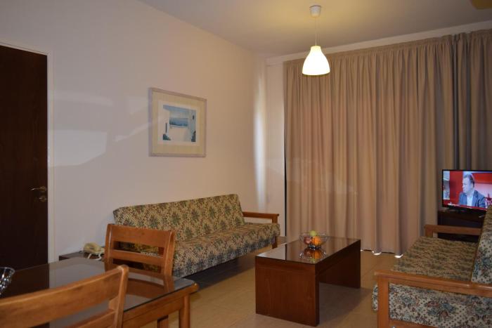 anna hotel apartments