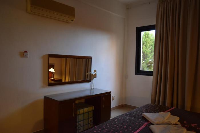 anna hotel apartments