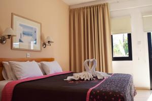 Anna Hotel Apartments,Kissonerga>>Coral Bay,3 star