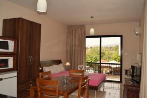 anna hotel apartments