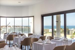 kefalos damon hotel apartments