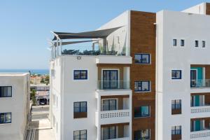 kefalos damon hotel apartments