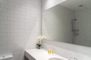 kefalos damon hotel apartments