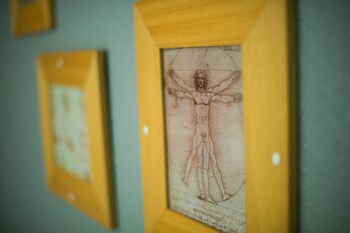 hotel quick palace tours