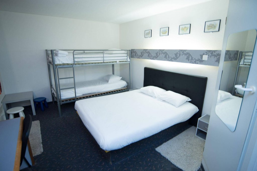 hotel quick palace tours