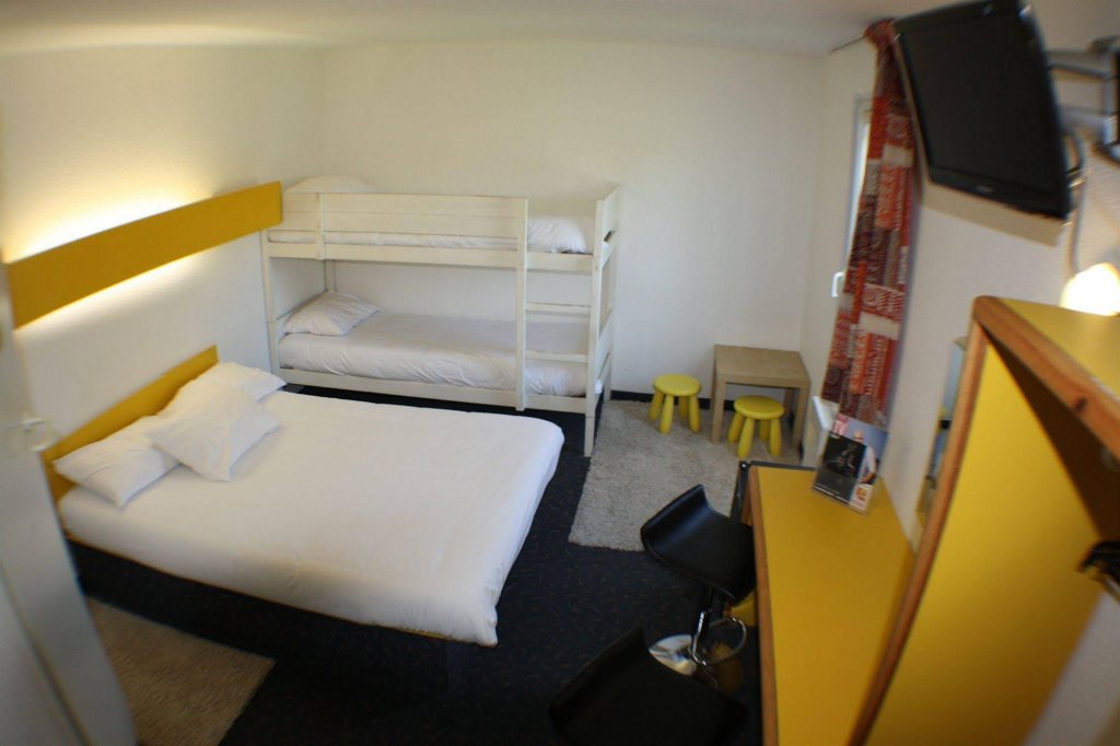 hotel quick palace tours