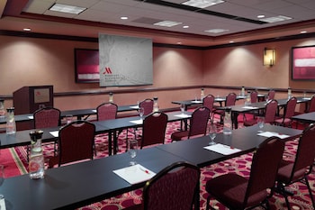 bloomington normal marriott hotel and conference center