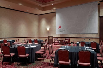 bloomington normal marriott hotel and conference center