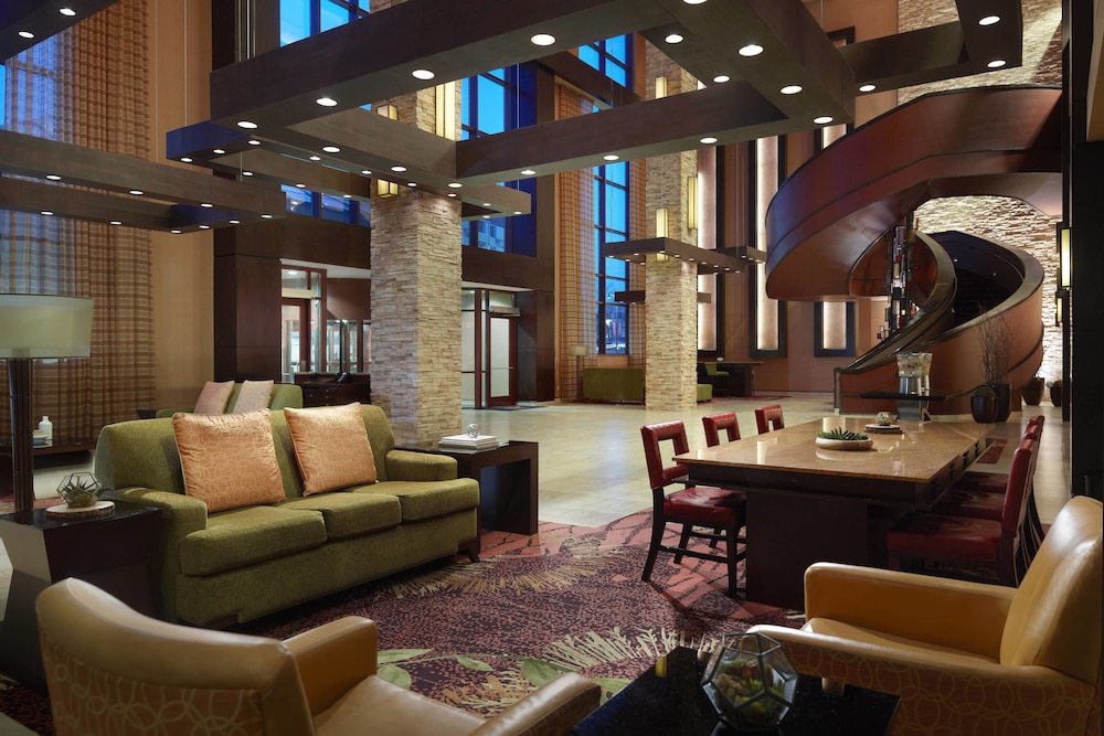 bloomington normal marriott hotel and conference center