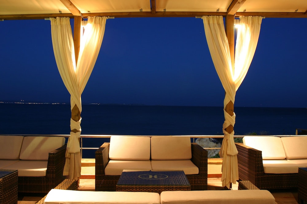 erytha hotel and resort chios