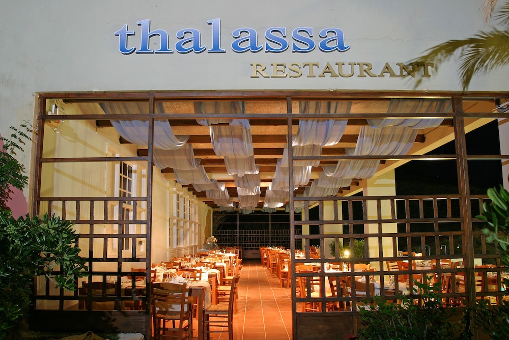 erytha hotel and resort chios