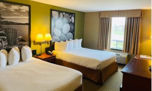 super 8 by wyndham amherst ns