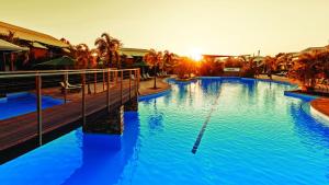 Oaks Cable Beach Resort,Near The Beach,5 star