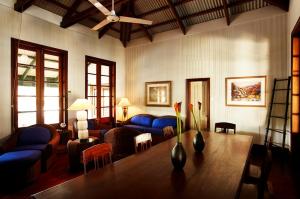 Pinctada Mcalpine House,Cable Beach>>Broome,5 star