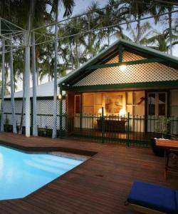Pinctada Mcalpine House,Cable Beach>>Broome,5 star