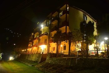 rama blue resort and restaurant
